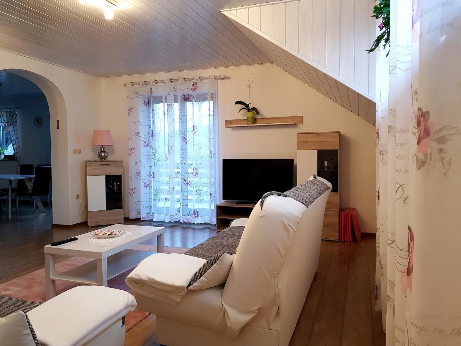Lake House Apartment Medvode Ngoại thất bức ảnh